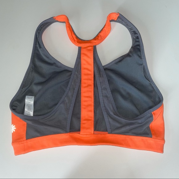 Athleta Sting Stunner Sports Bra - Picture 2 of 7